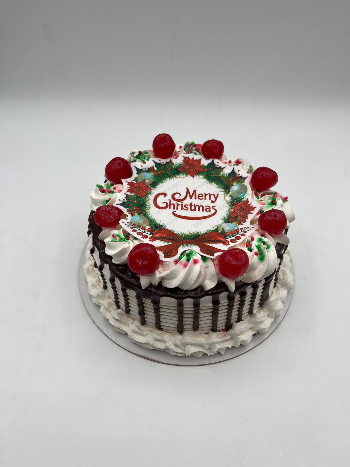 Beautiful fondant rose cake design